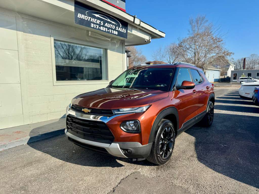 Used 2021 Chevrolet TrailBlazer LT w/ Convenience Package image 4