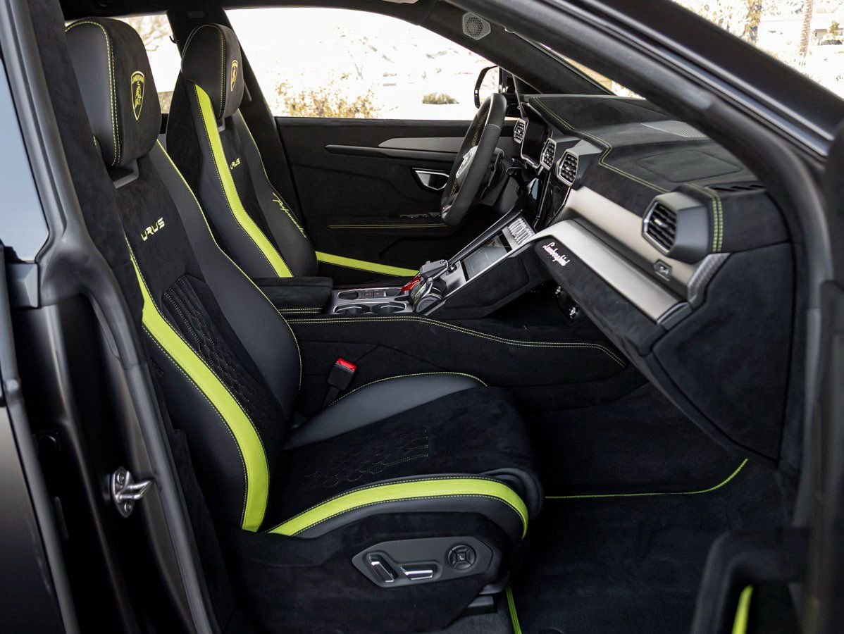 Used 2023 Lamborghini Urus Performante image 30
