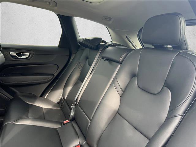 Used 2024 Volvo XC60 B5 Core w/ Protection Package Premier image 20