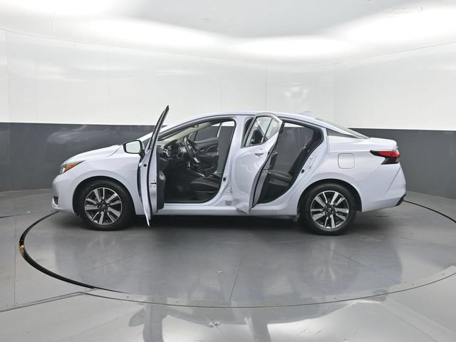 Used 2024 Nissan Versa SV FWD image 37