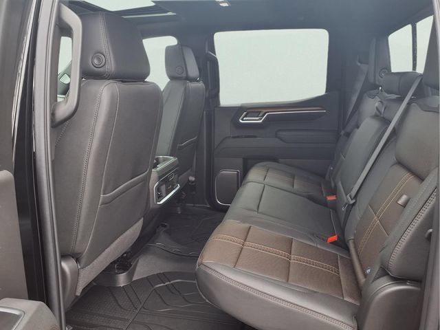 New 2026 Chevrolet Silverado 1500 High Country w/ High Country Premium Package AWD/4WD image 20