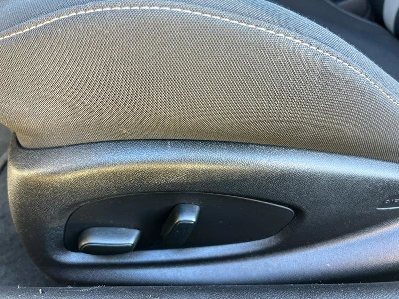 Used 2016 Chevrolet Camaro LT image 16