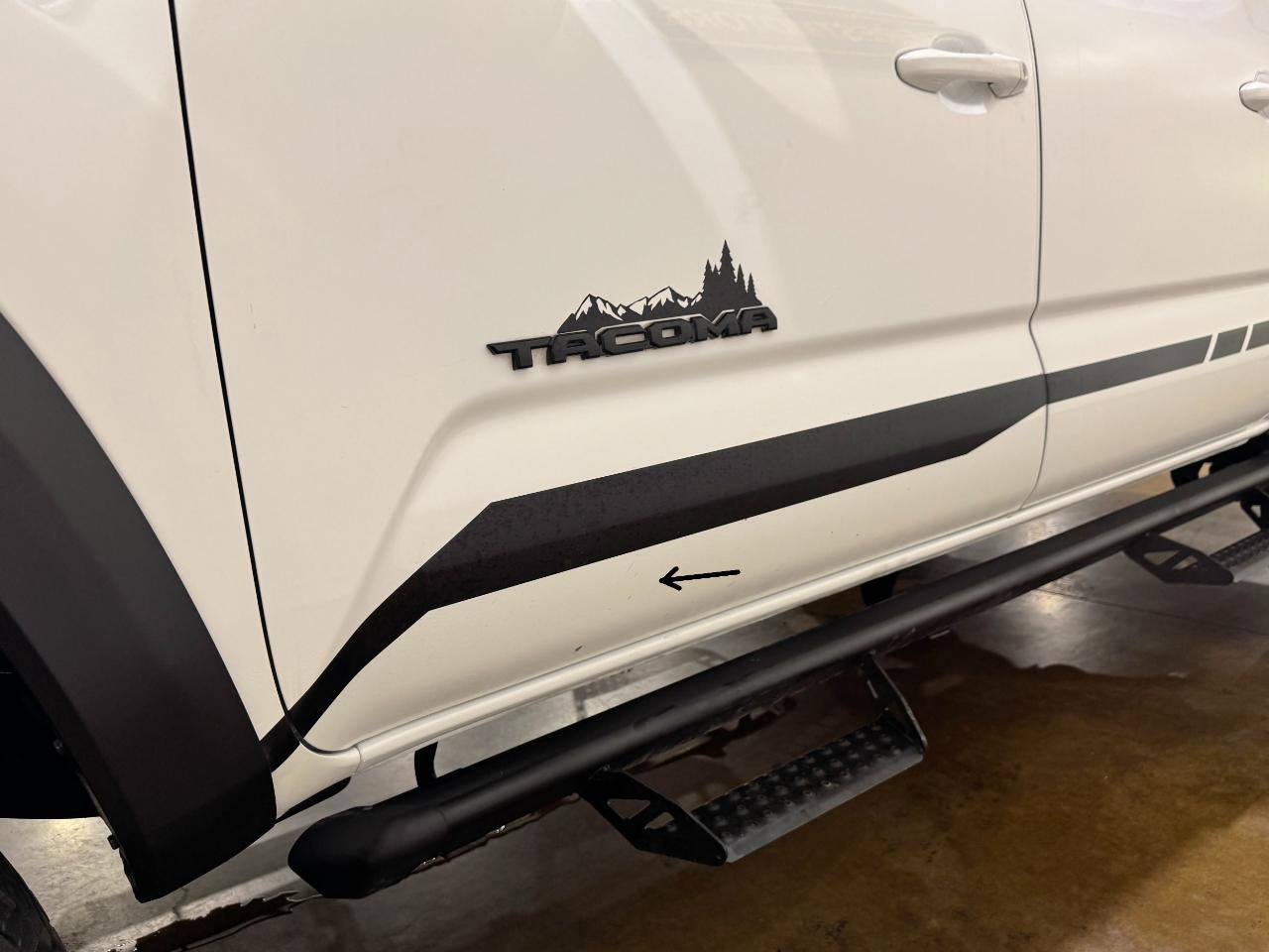 Used 2021 Toyota Tacoma TRD Off-Road w/ Technology Package AWD/4WD image 56