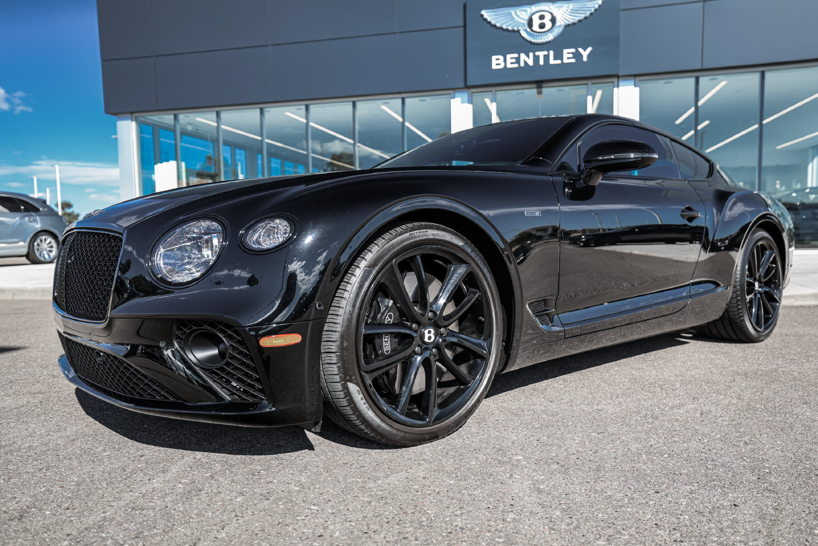 Certified 2024 Bentley Continental GT AWD/4WD image 21