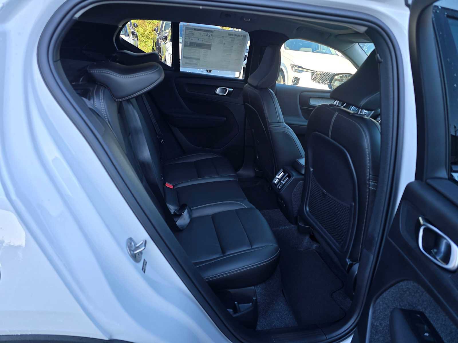 New 2026 Volvo XC40 B5 Core w/ Climate Package image 12