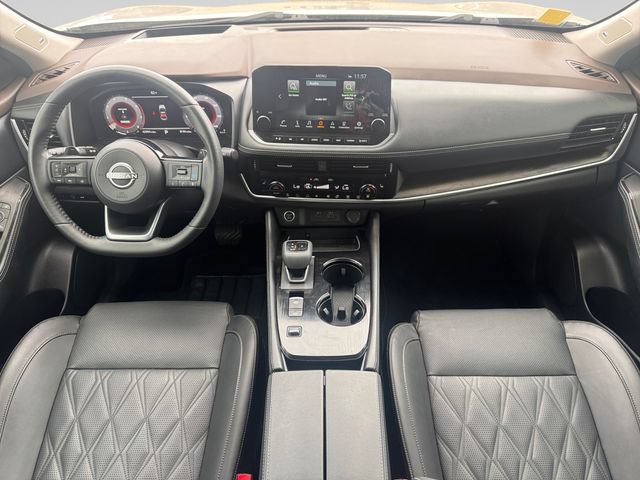Used 2023 Nissan Rogue Platinum w/ Platinum Premium Package FWD image 14
