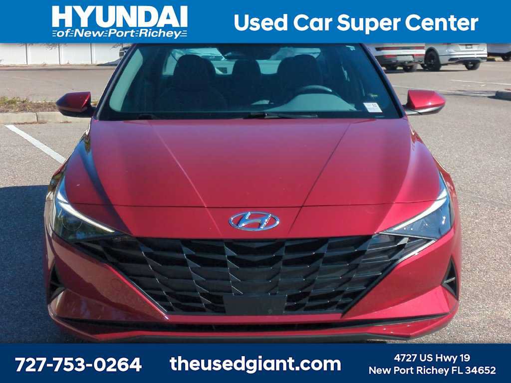 Used 2023 Hyundai Elantra SEL w/ Convenience Package FWD image 8