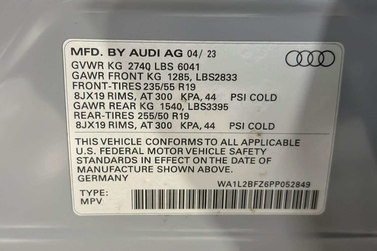 Certified 2023 Audi Q4 e-tron Premium Plus w/ Premium Plus AWD/4WD image 28