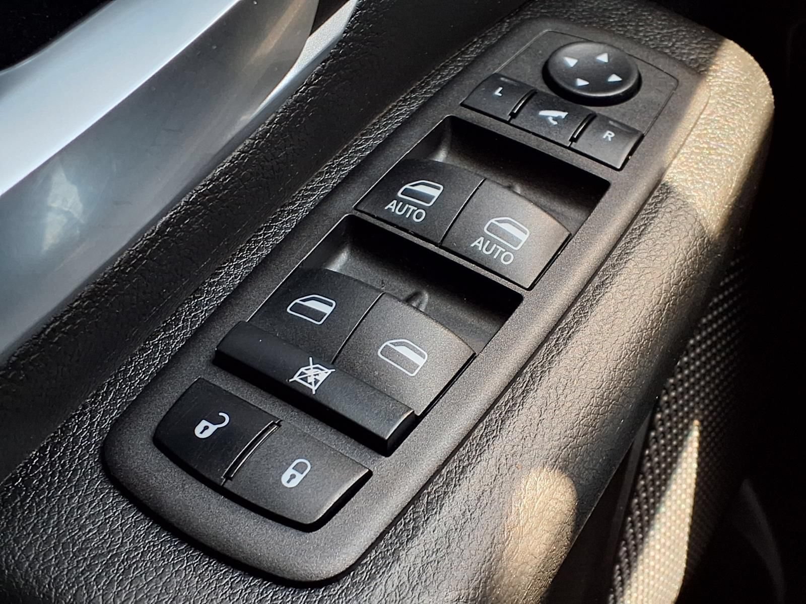 Used 2023 RAM 1500 Big Horn AWD/4WD image 21