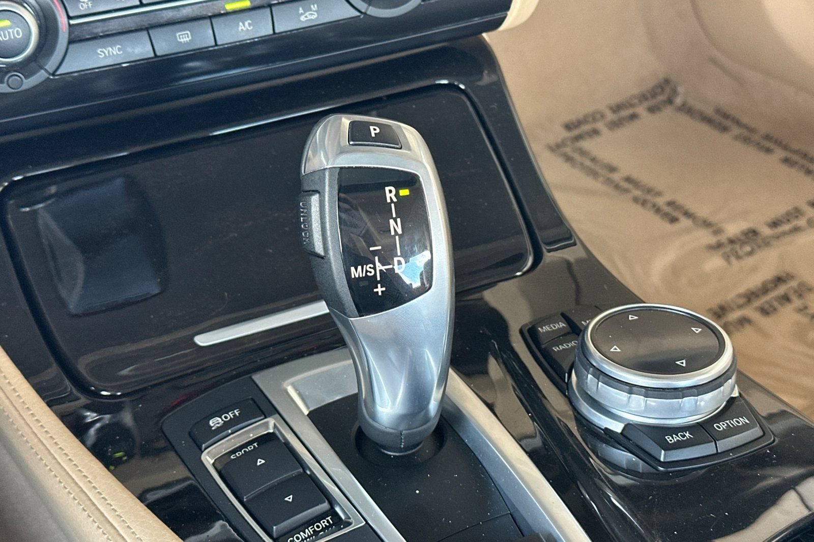 Used 2014 BMW 528i Sedan RWD image 22
