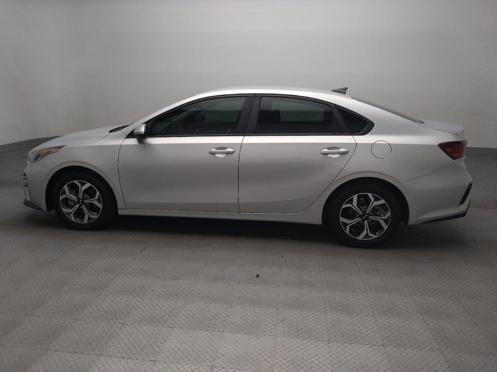 Used 2019 Kia Forte LXS FWD image 3