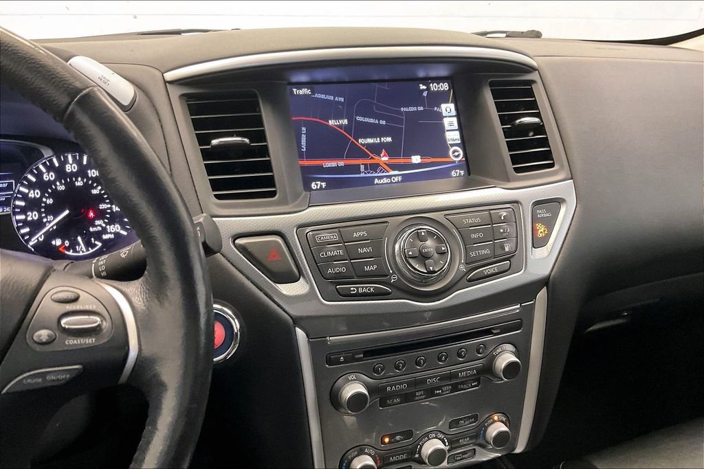 Used 2019 Nissan Pathfinder SL FWD image 5