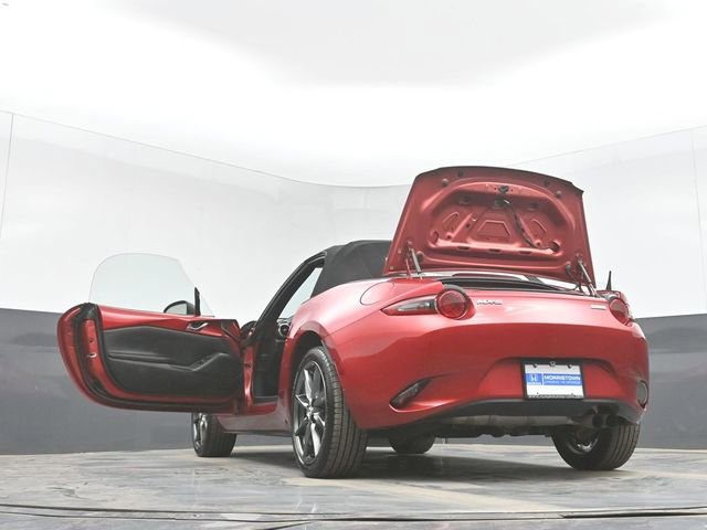 Used 2016 MAZDA MX-5 Miata Grand Touring image 48