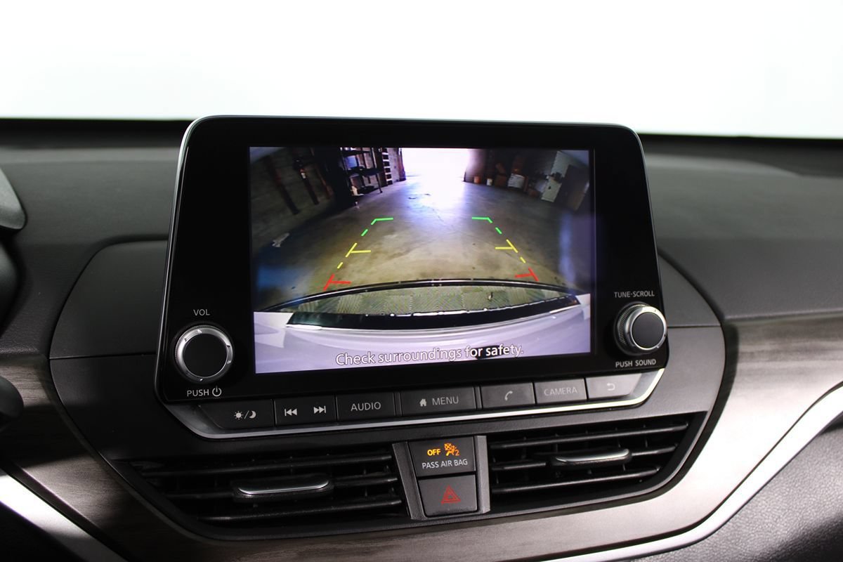 Used 2023 Nissan Altima 2.5 SV FWD image 10