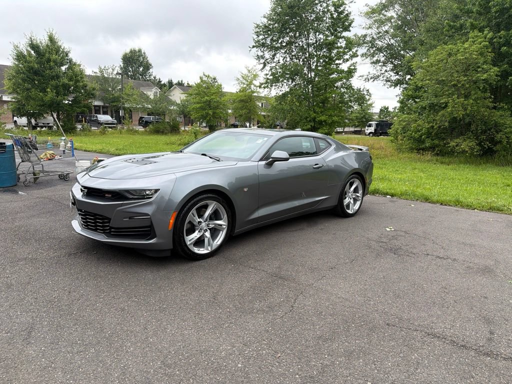 Used 2020 Chevrolet Camaro SS RWD image 3