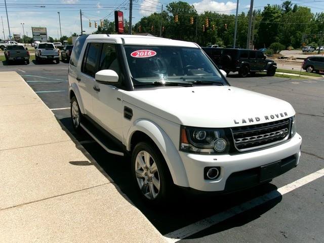 Used 2016 Land Rover LR4 HSE AWD/4WD image 4