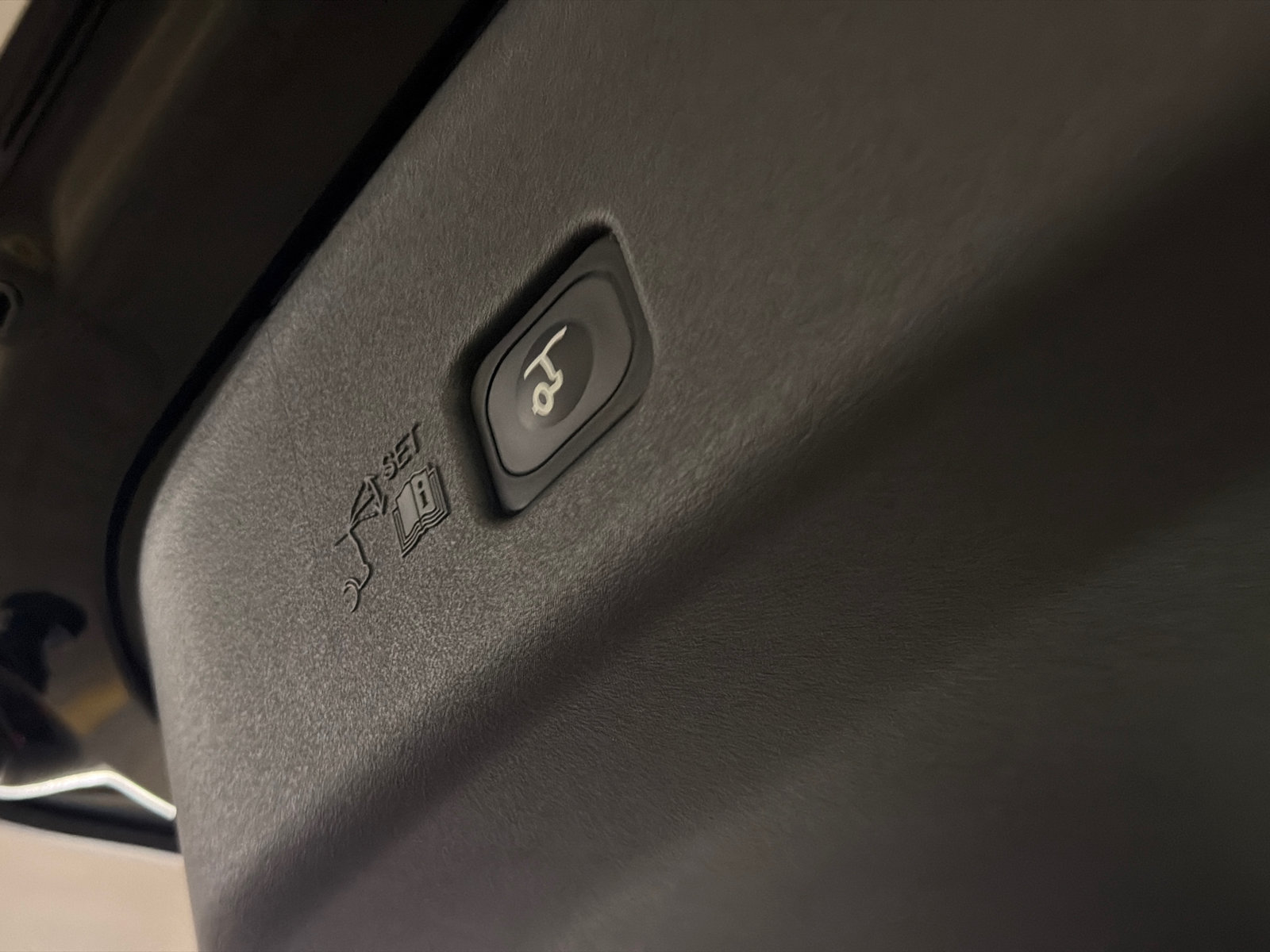 New 2026 Lincoln Nautilus Reserve AWD/4WD image 9