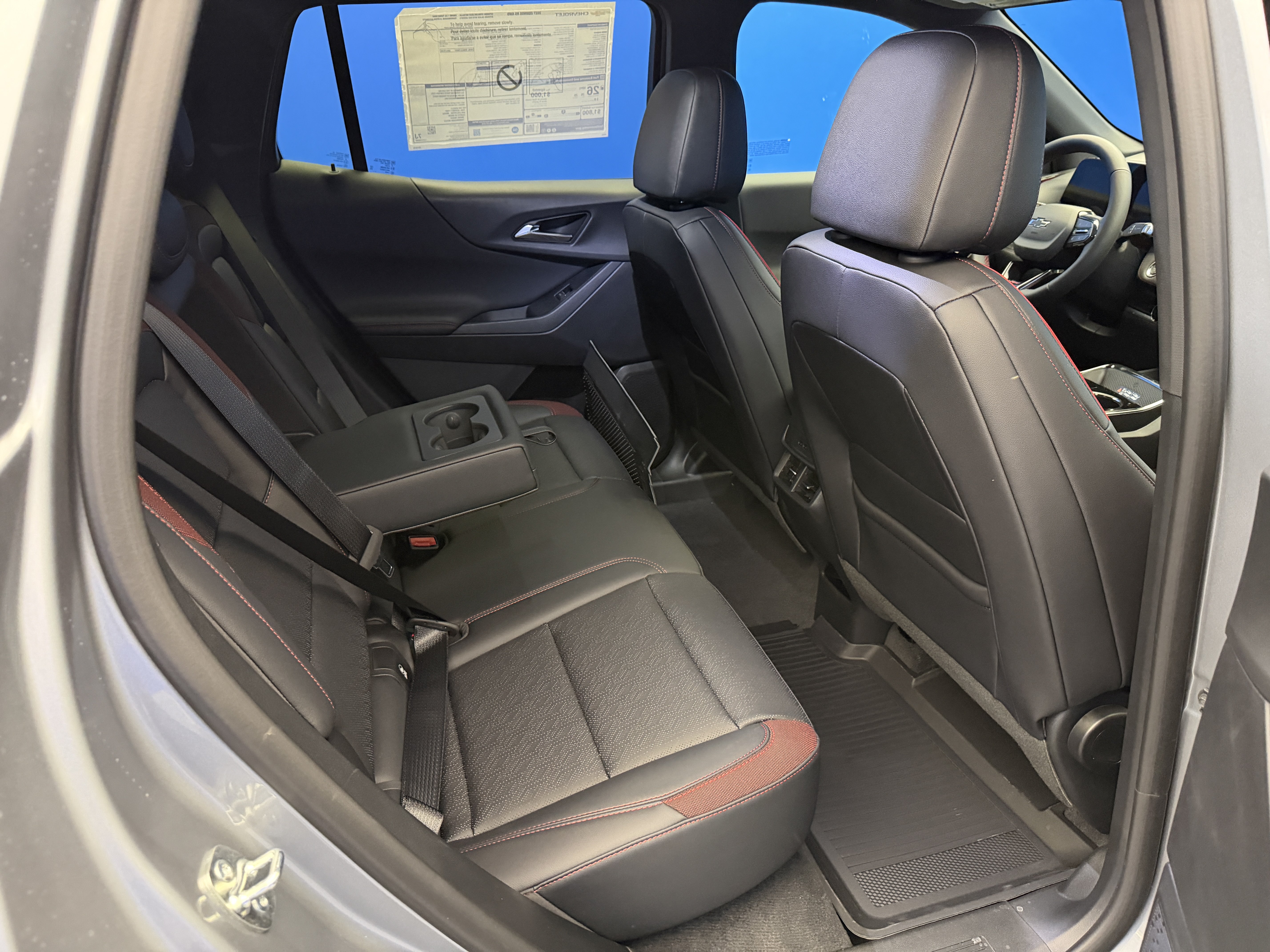 New 2027 Chevrolet Equinox RS w/ LPO, Floor Liner Package AWD/4WD image 26