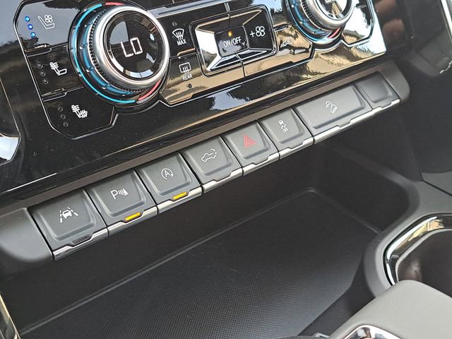 New 2026 GMC Sierra 1500 AT4 w/ Technology Package image 26