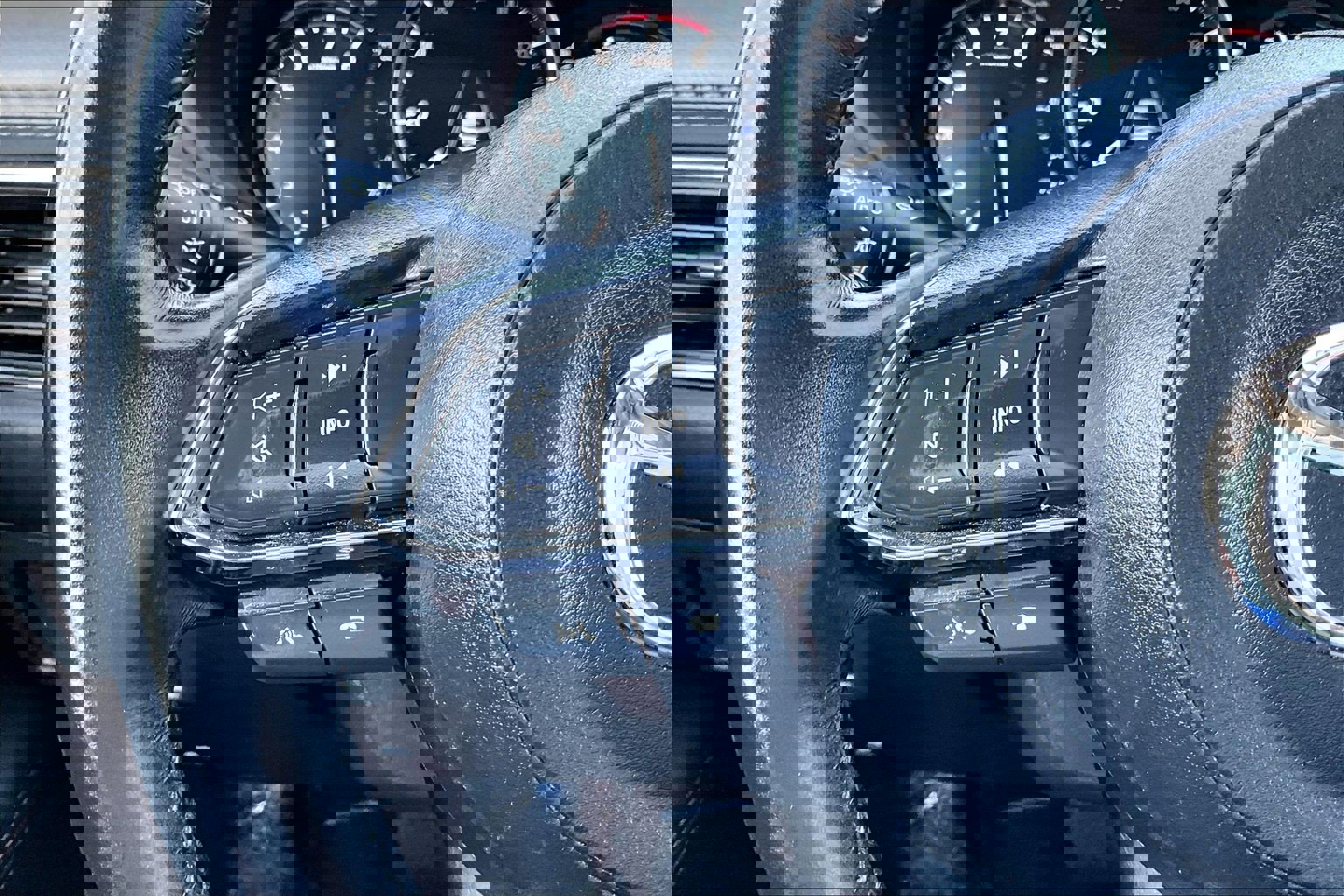 Used 2023 MAZDA CX-5 AWD 2.5 S w/ Premium Package image 17