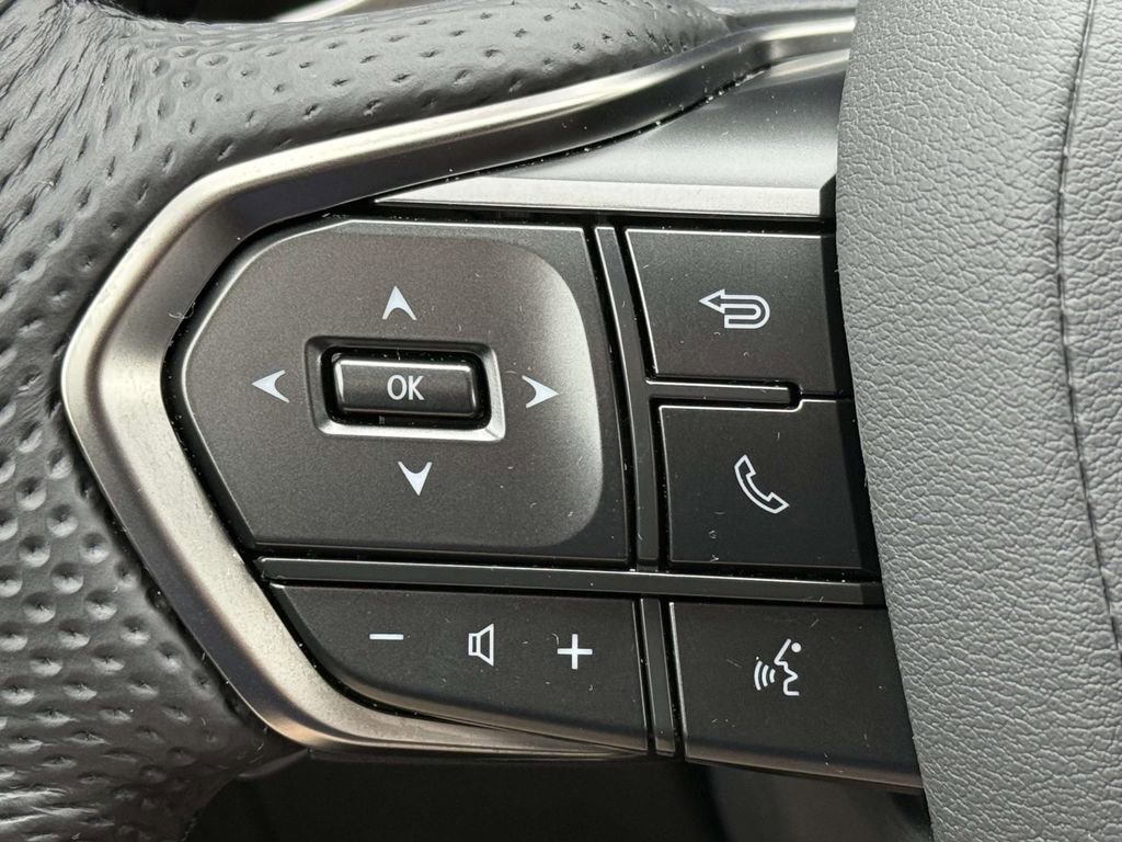 Used 2026 Lexus TX 500h AWD w/ Technology Package image 23