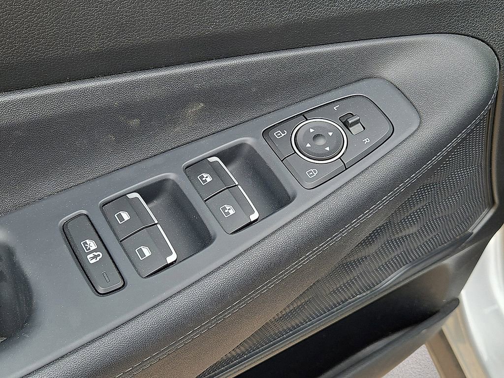 Used 2023 Hyundai Santa Fe SEL FWD image 22