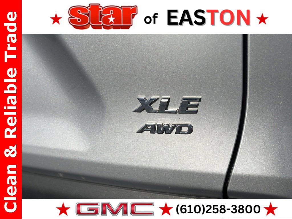 Used 2020 Toyota RAV4 XLE image 30