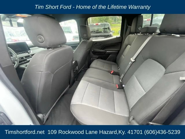 Used 2024 Chevrolet Colorado Trail Boss w/ Technology Package AWD/4WD image 9