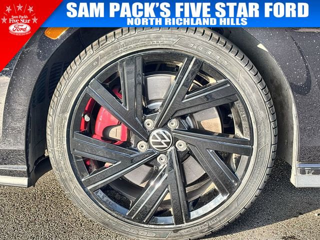Used 2023 Volkswagen GTI SE w/ Black Wheel Package image 19