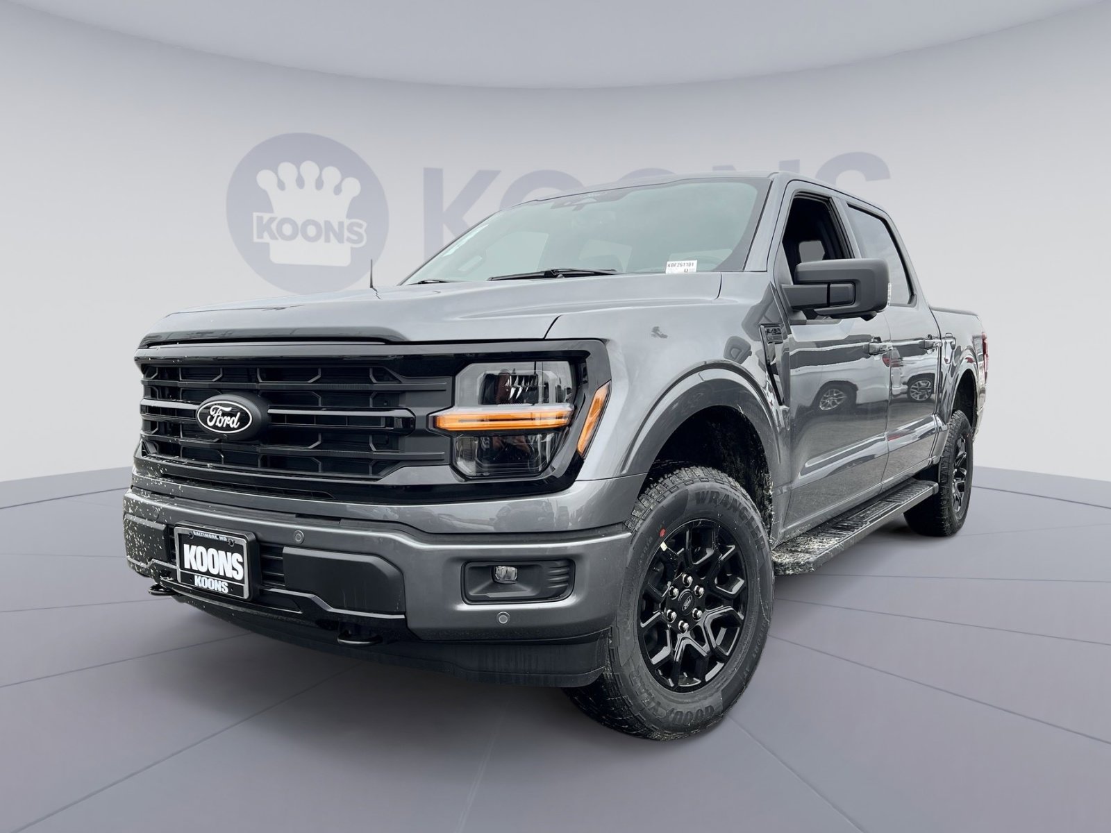 New 2026 Ford F150 XLT w/ Equipment Group 302A MID