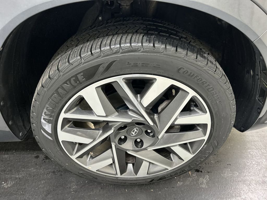 Used 2023 Hyundai Santa Fe Calligraphy AWD/4WD image 8