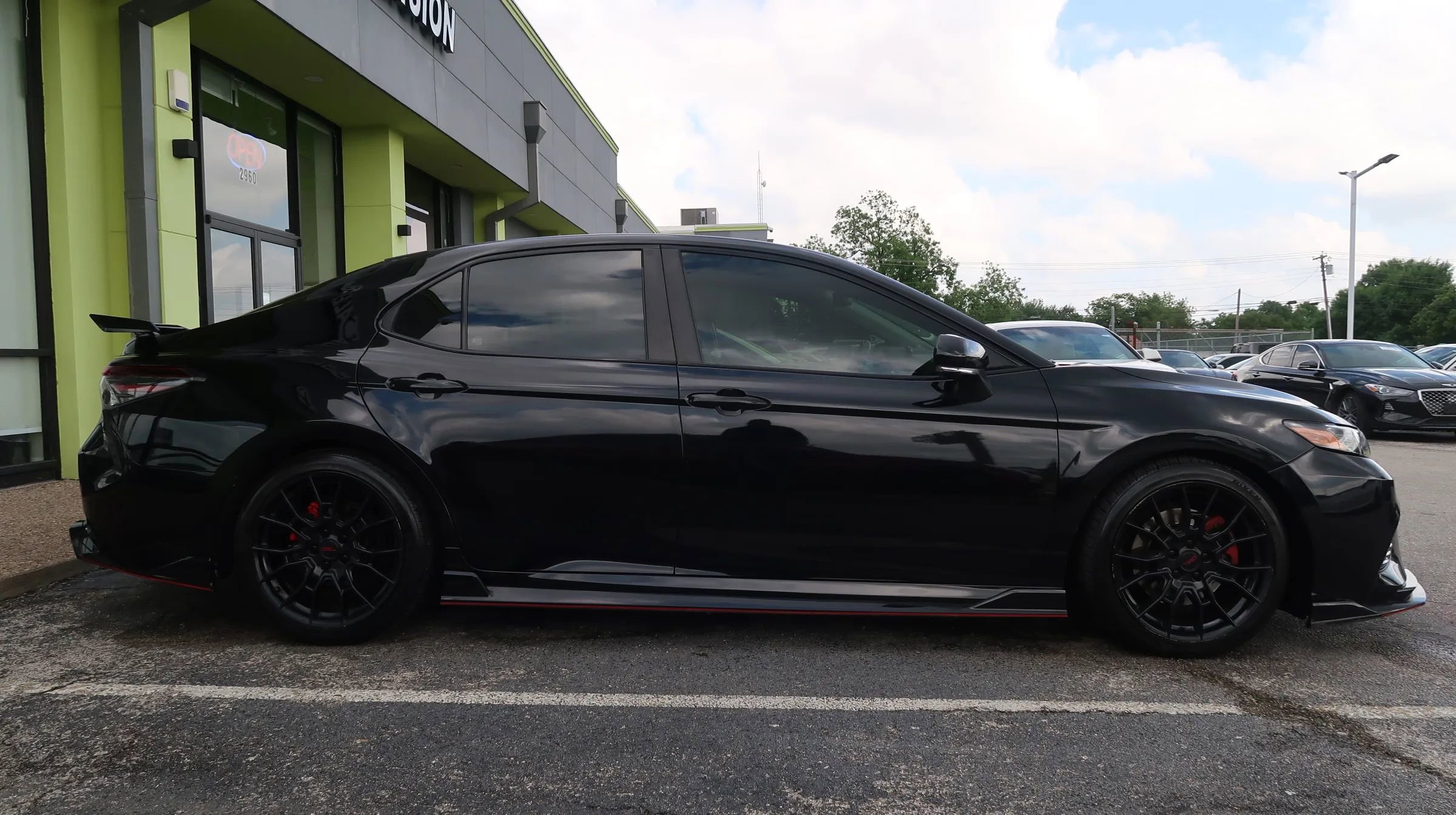 Used 2021 Toyota Camry TRD w/ TRD Package w/JBL Audio FWD image 7