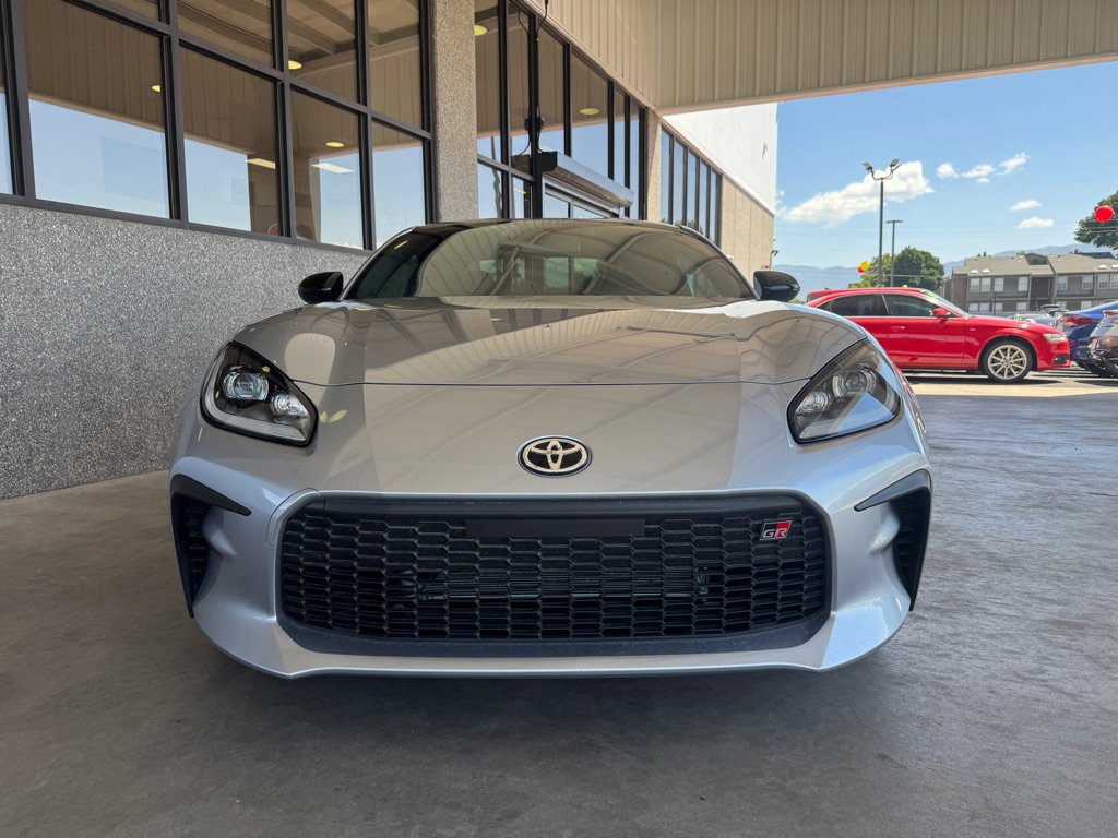 Used 2024 Toyota GR86 image 25