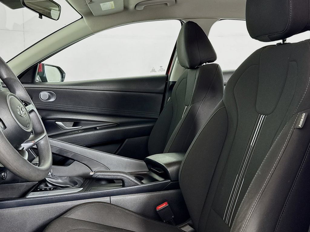 Used 2021 Hyundai Elantra SEL FWD image 8