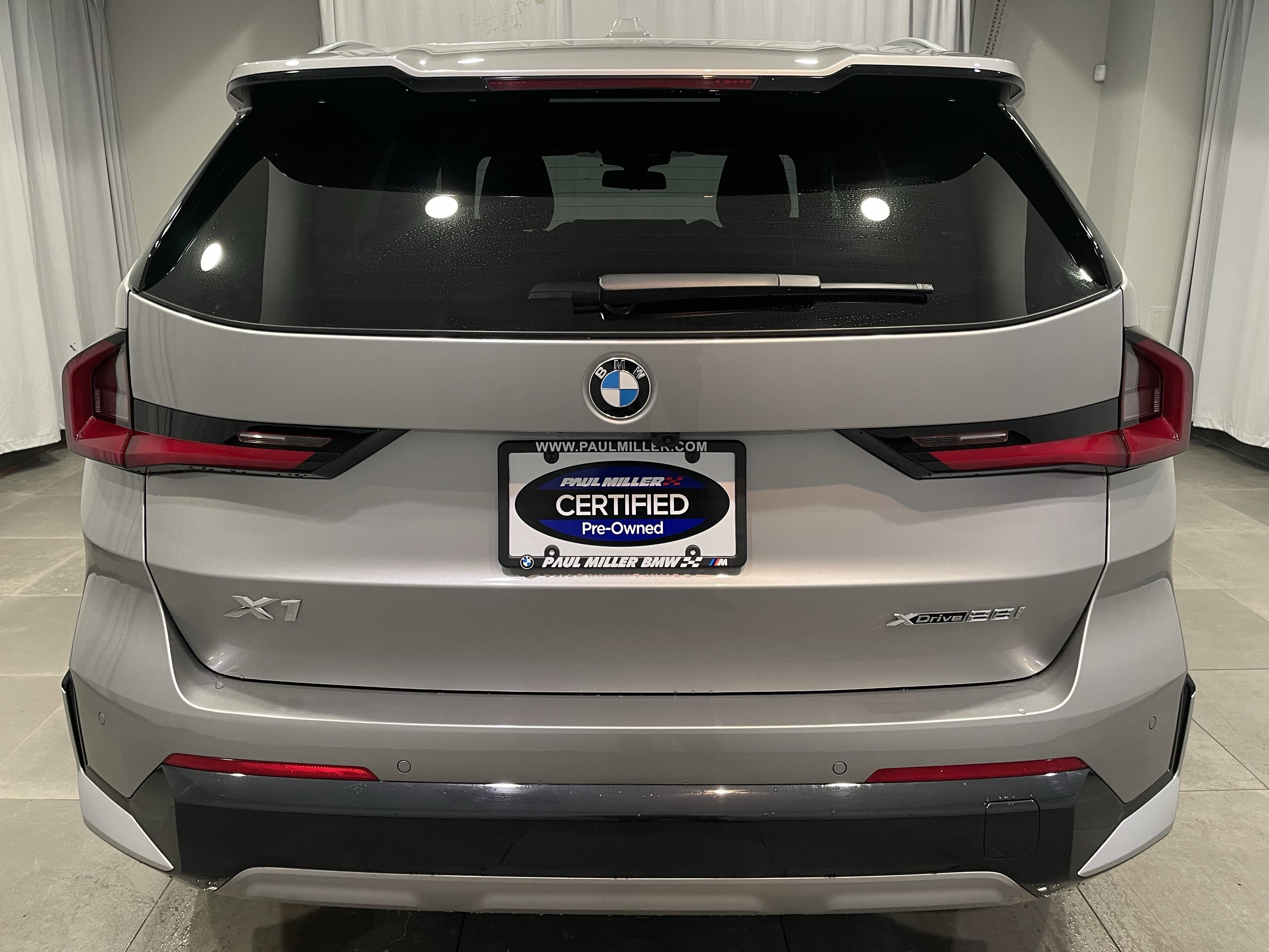 Used 2025 BMW X1 xDrive28i w/ Convenience Package image 5