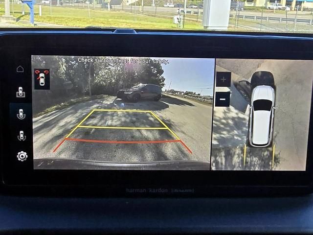 Used 2023 Hyundai Santa Fe Limited FWD image 11