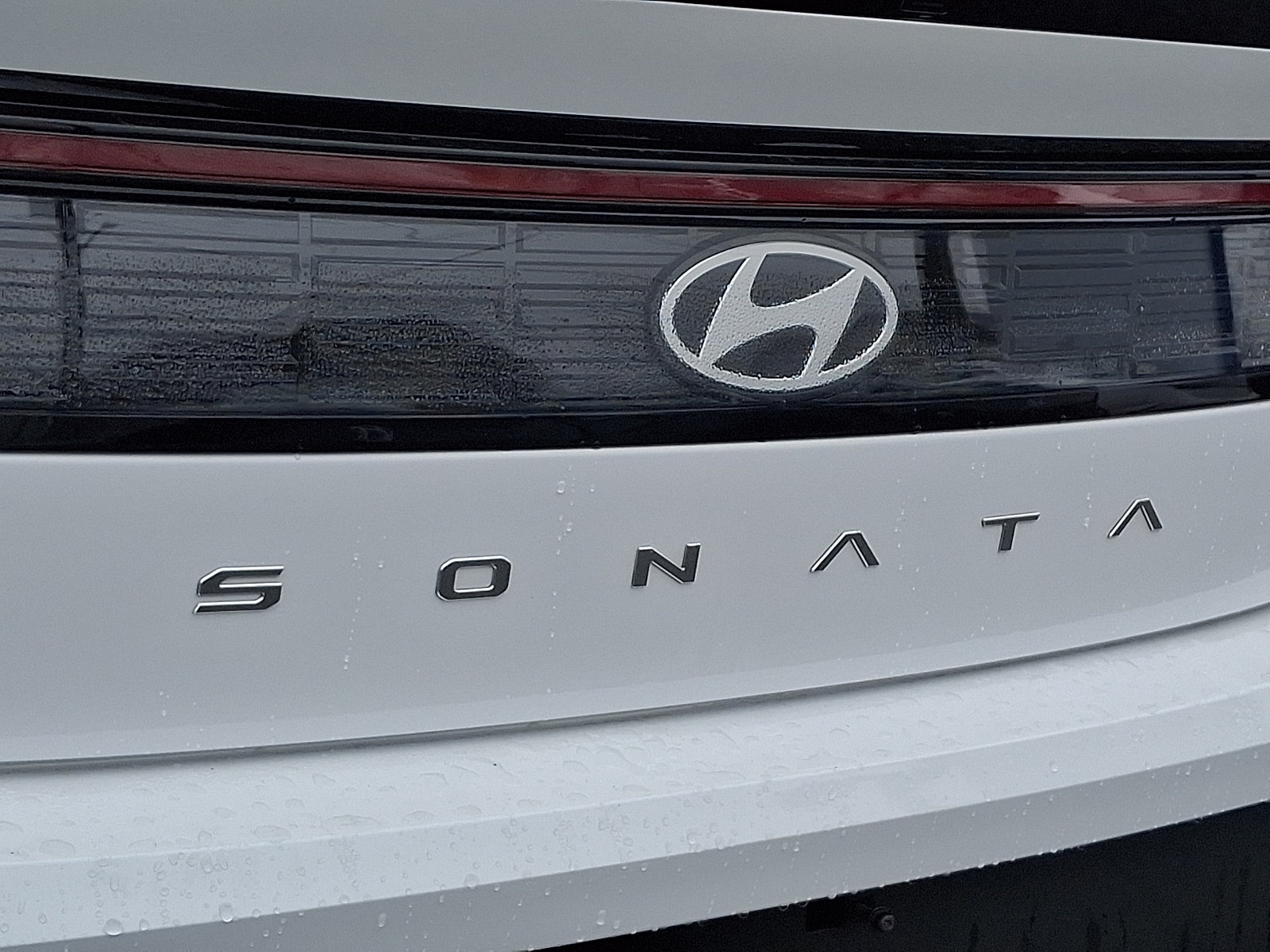 Used 2025 Hyundai Sonata SE FWD image 28