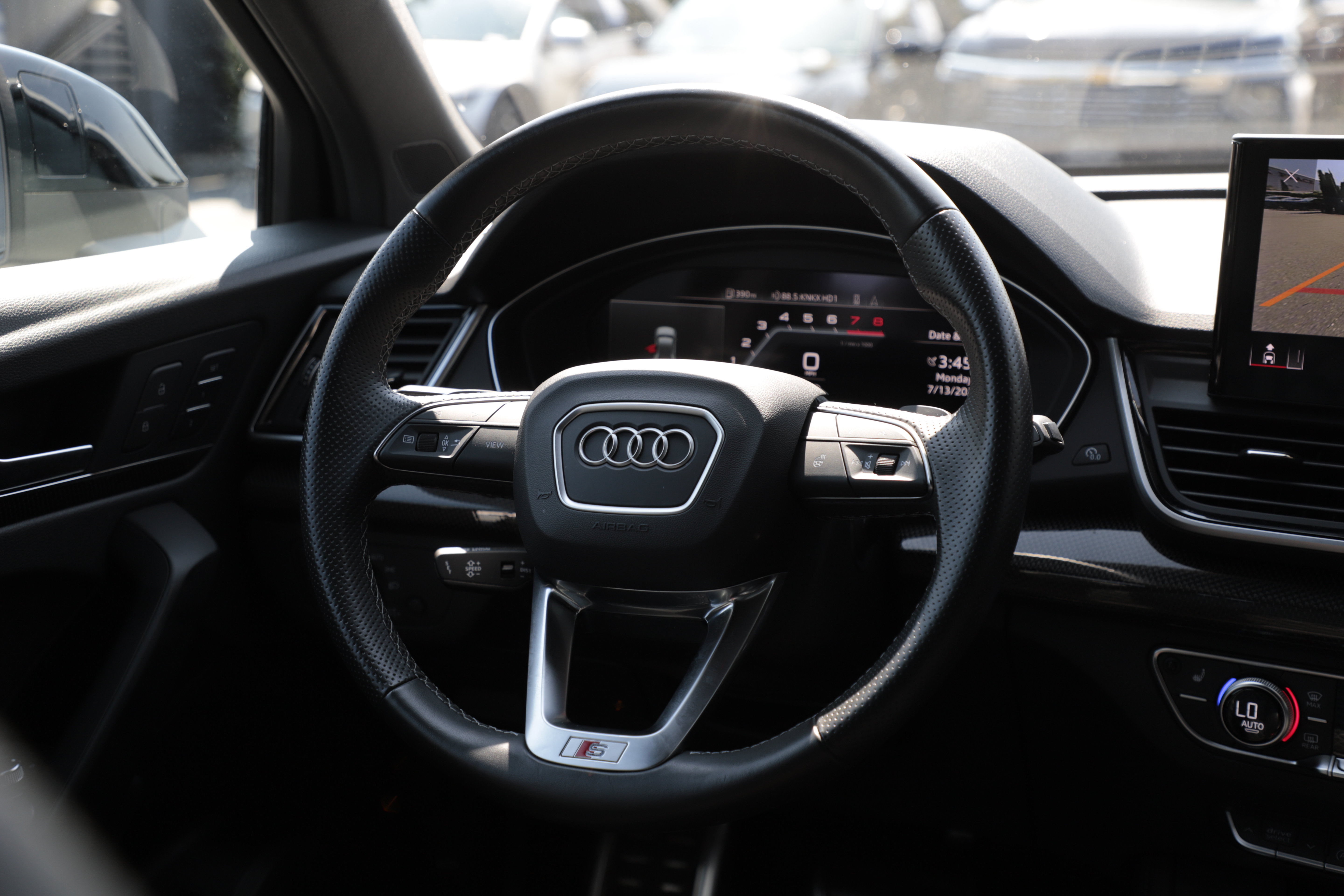 Used 2024 Audi SQ5 Premium Plus AWD/4WD image 18