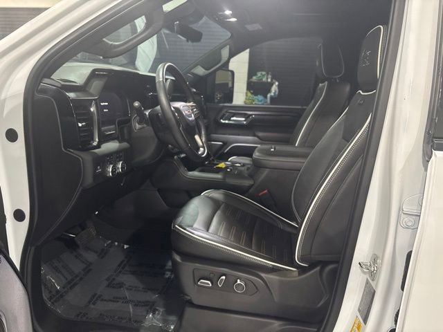 Used 2025 GMC Sierra 2500 AT4X w/ AT4X AEV Edition AWD/4WD image 11