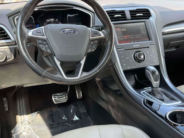 Used 2015 Ford Fusion Titanium FWD image 14
