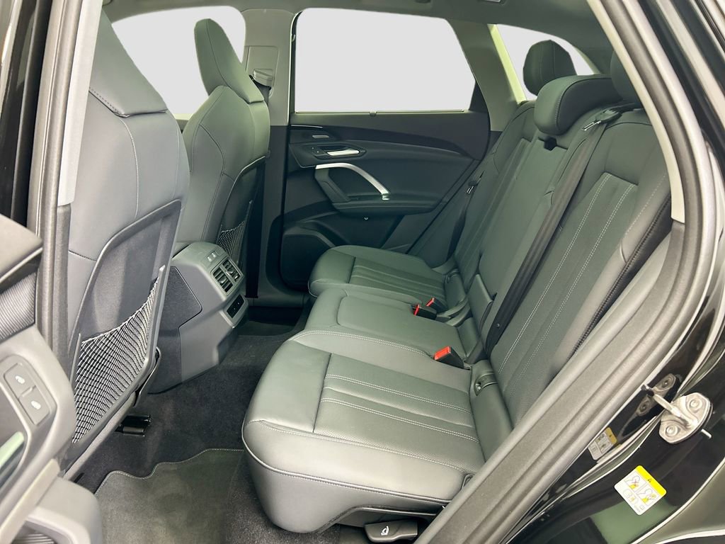 Used 2025 Audi Q5 Premium Plus w/ Premium Plus image 21