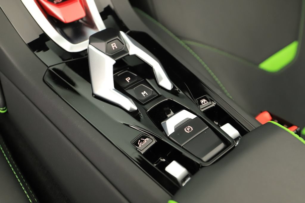 Used 2022 Lamborghini Huracan EVO RWD image 27
