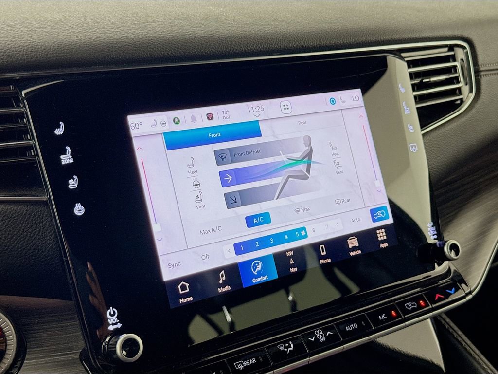 Used 2023 Jeep Wagoneer Series III w/ Preferred Equipment Group image 17