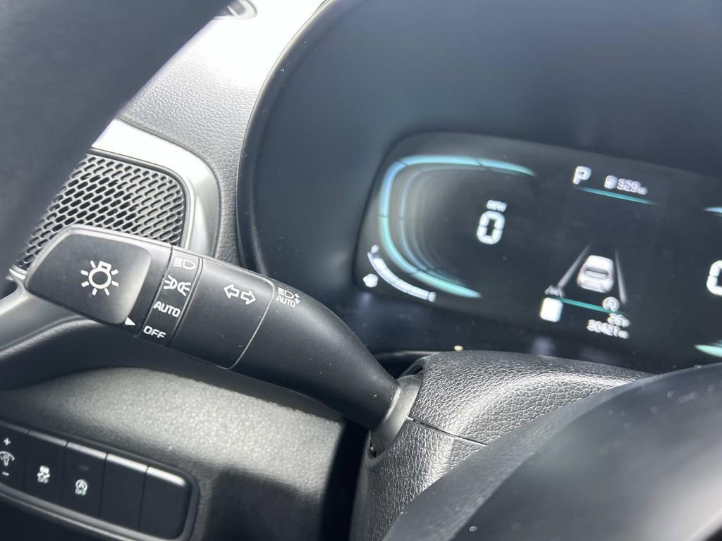 Used 2024 Kia Soul LX w/ Option Group 015 image 24