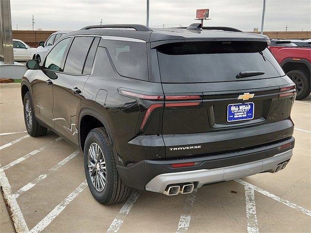 New 2026 Chevrolet Traverse LT w/ Driver Confidence Package image 3