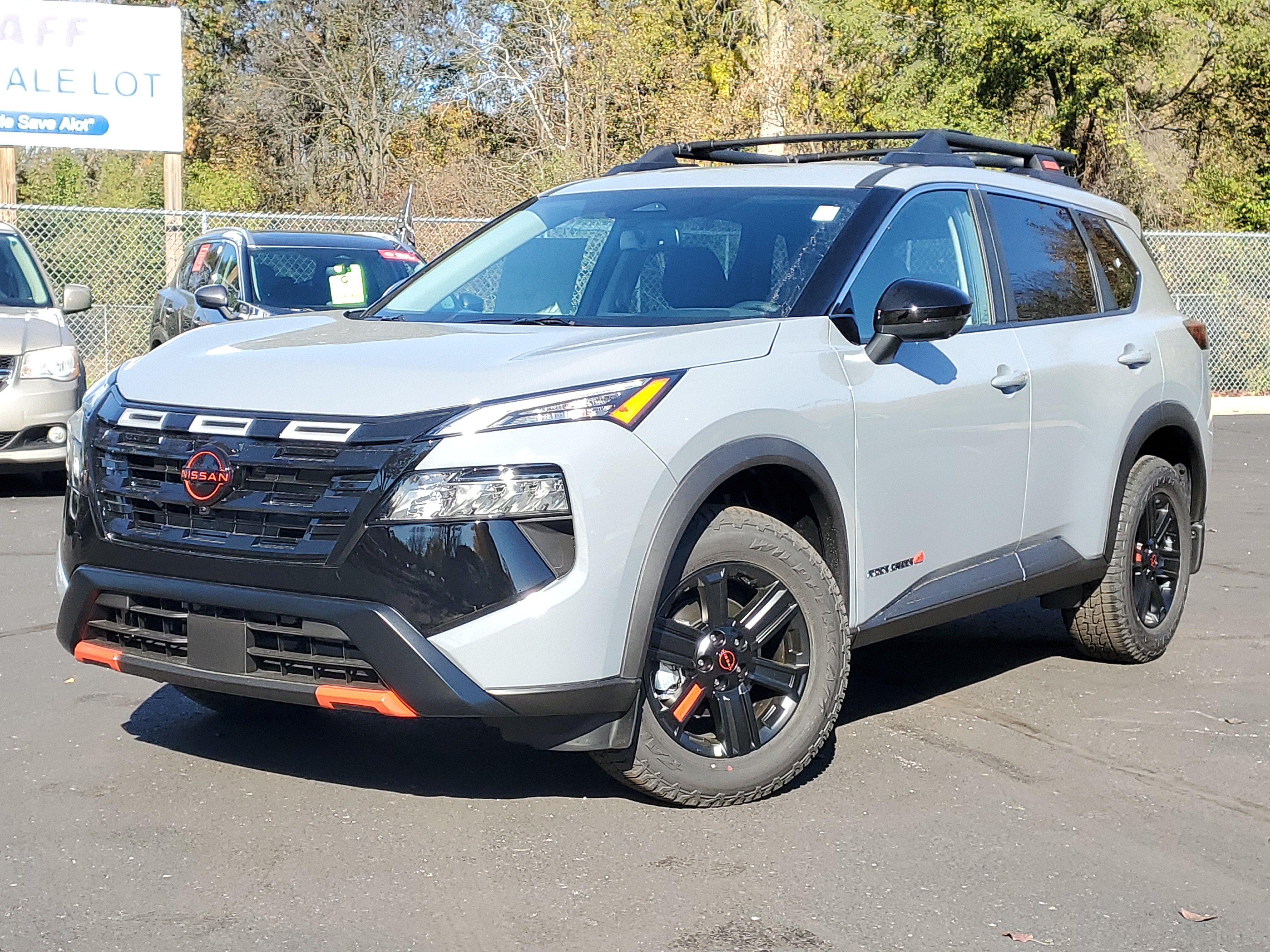 New 2027 Nissan Rogue SV w/ Rock Creek Premium Package AWD/4WD 360° Tour