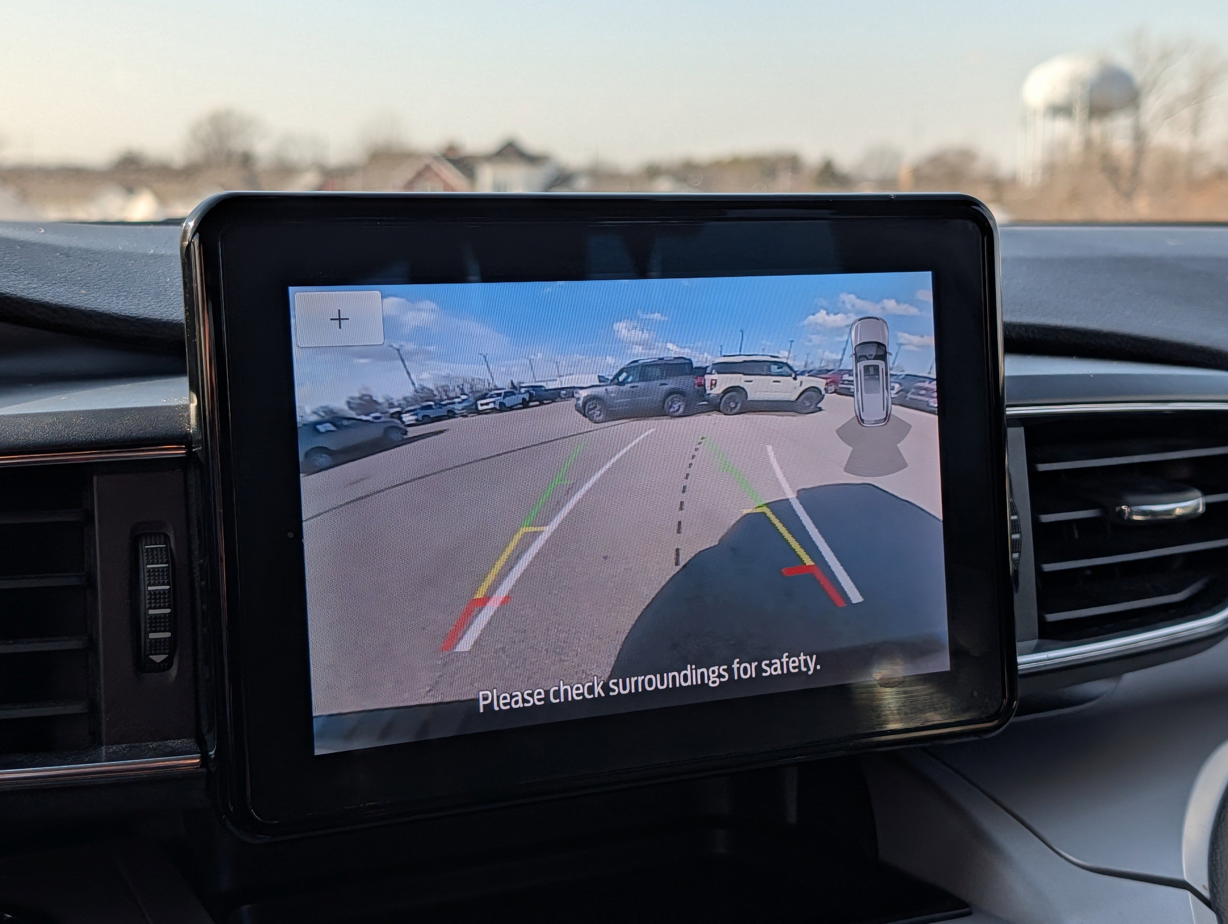 Used 2023 Ford Explorer XLT w/ Equipment Group 202A image 20