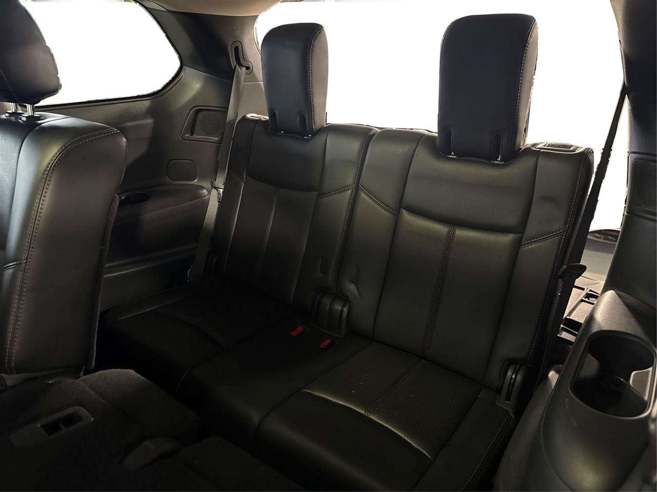 Used 2015 Nissan Pathfinder Platinum w/ Cargo Package FWD image 38