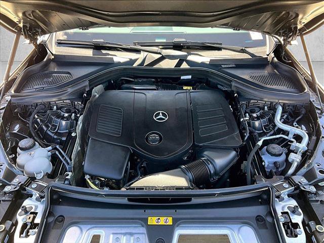 Certified 2025 Mercedes-Benz GLC 300 4MATIC image 11
