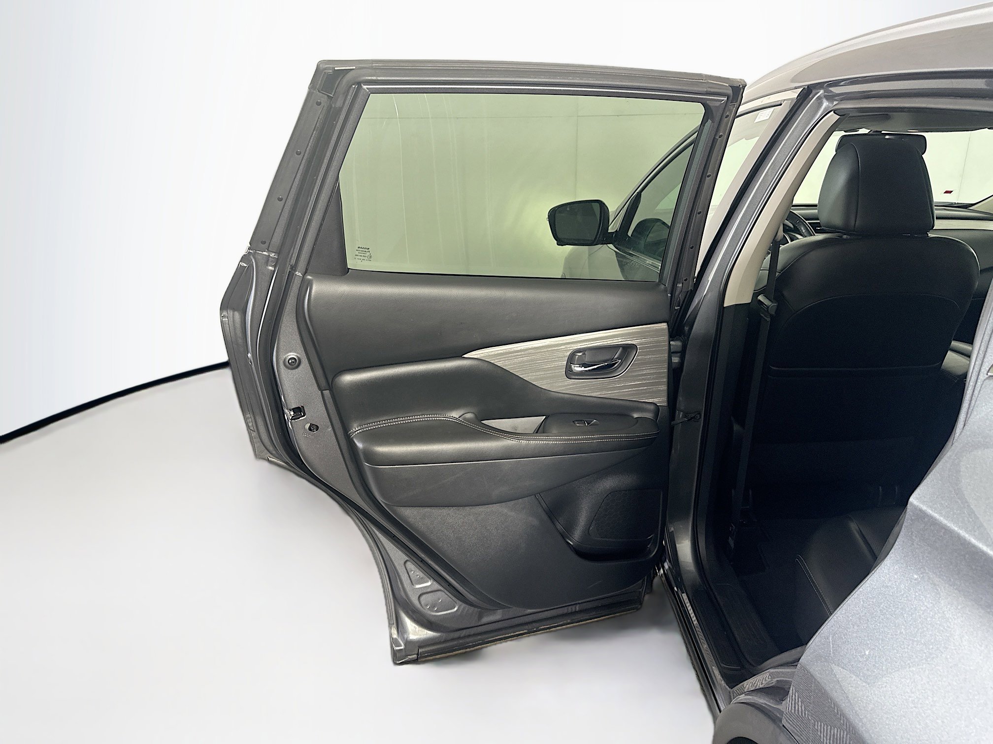 Used 2018 Nissan Murano Platinum w/ Cargo Package image 27